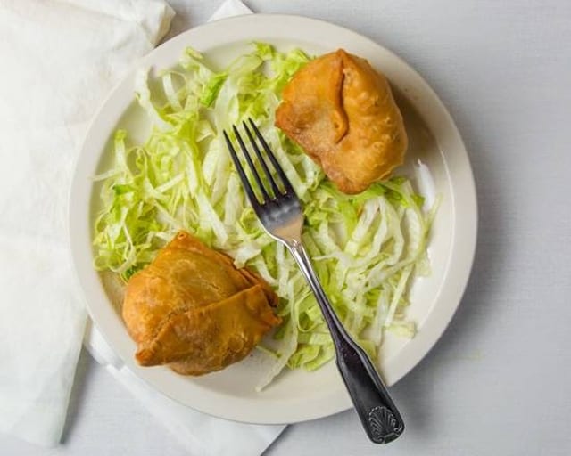 Vegetable Samosa (2).