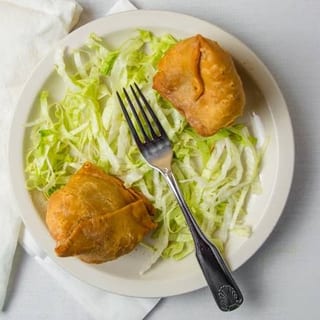 Vegetable Samosa (2)